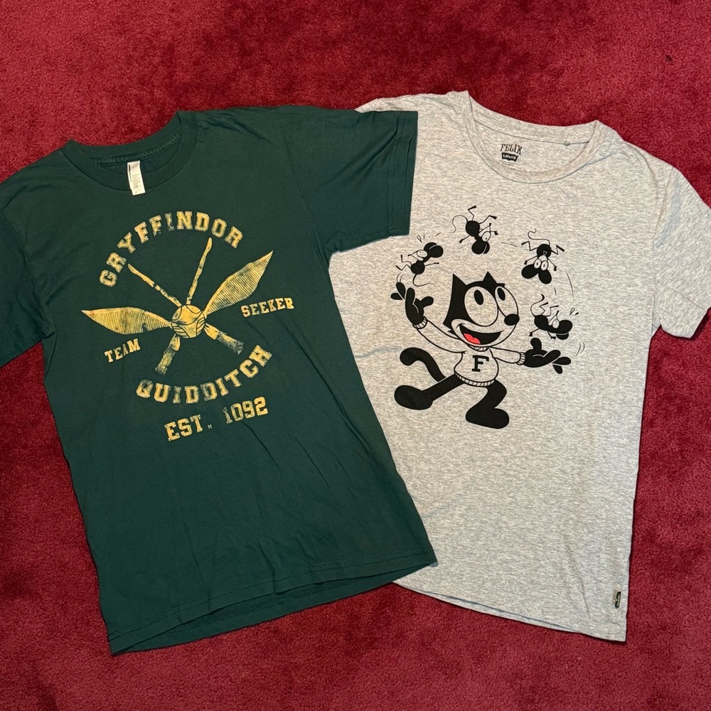 Bundle Women’s Levi's Felix The Cat / American Apparel Gryffindor Quidditch Tees